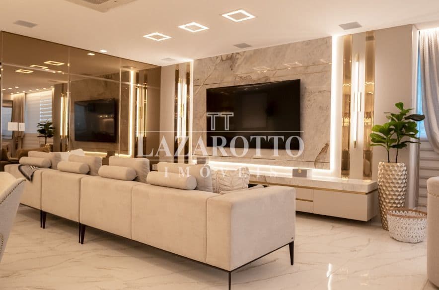 Apartamento à venda – Av. Beira Mar • Centro • Itapema