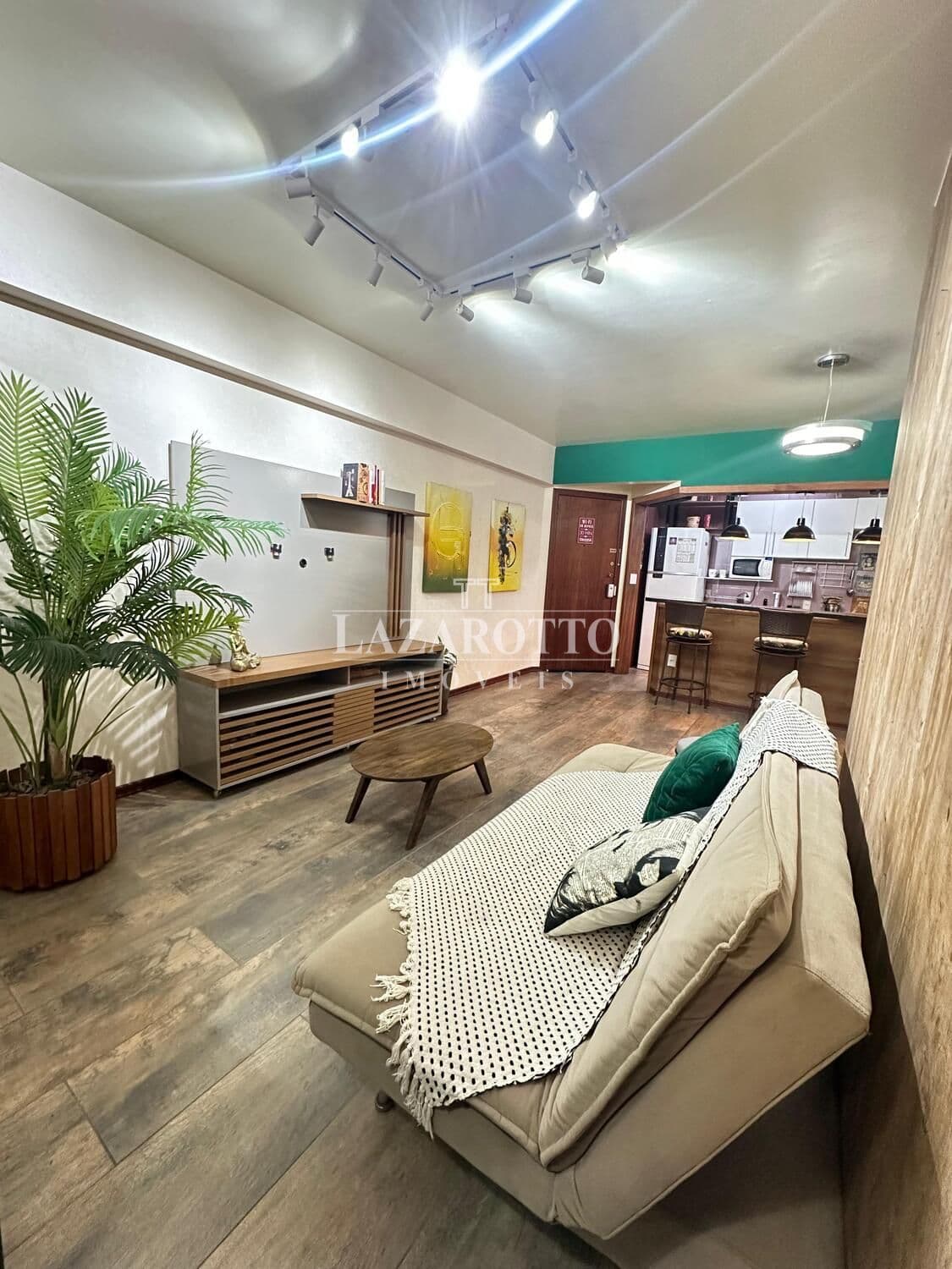 Apartamento à venda – Rua 272 • Meia Praia • Itapema