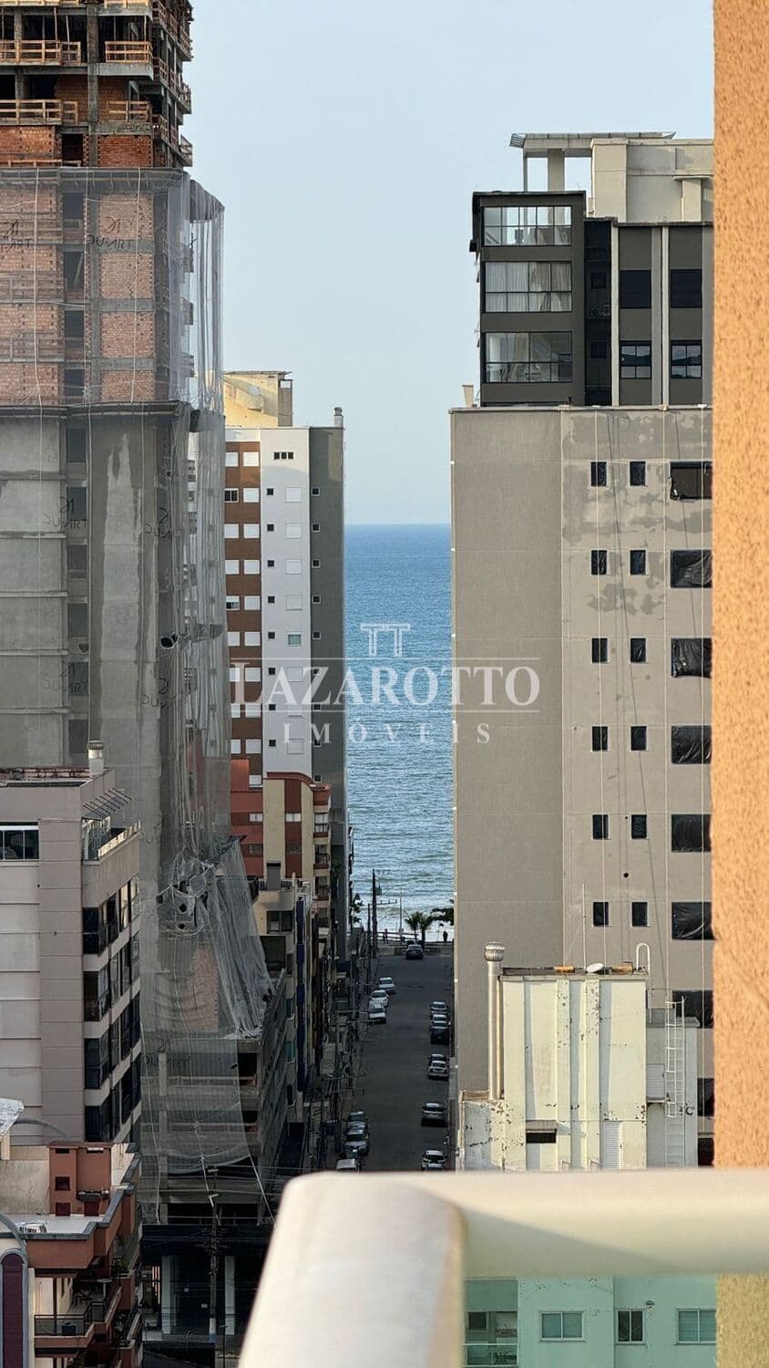 Apartamento à venda – Rua 310 • Meia Praia • Itapema