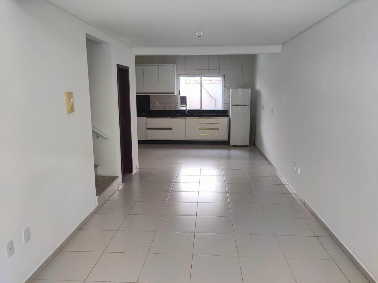 Casa à venda – Rua 292 • Meia Praia • Itapema
