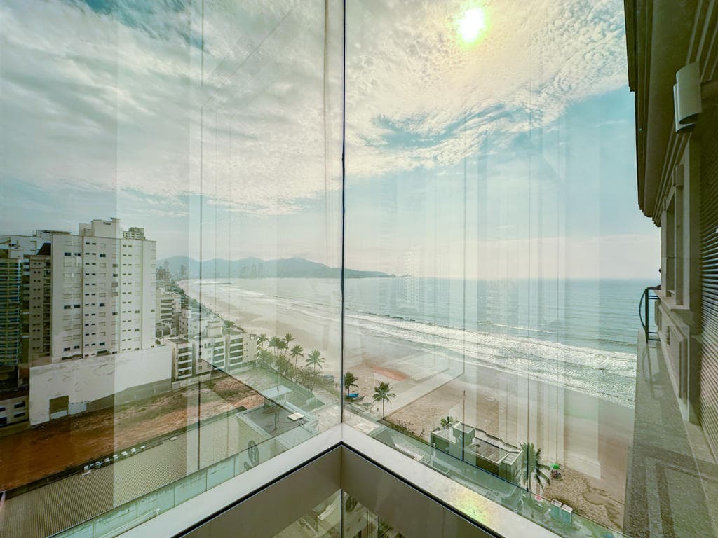 Apartamento à venda – Rua 211 • Meia Praia • Itapema