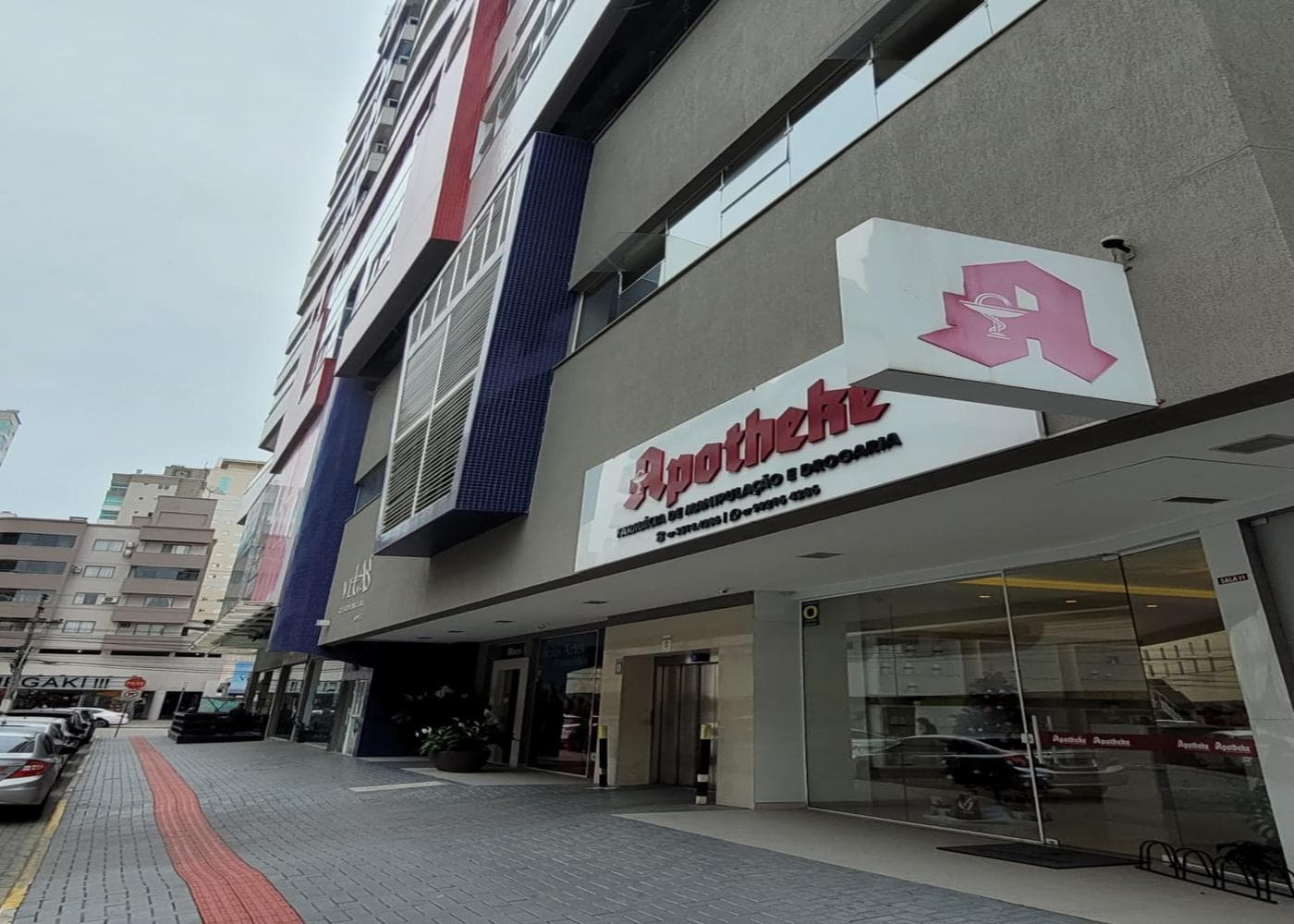 Sala Comercial à venda – Rua 279 • Meia Praia • Itapema