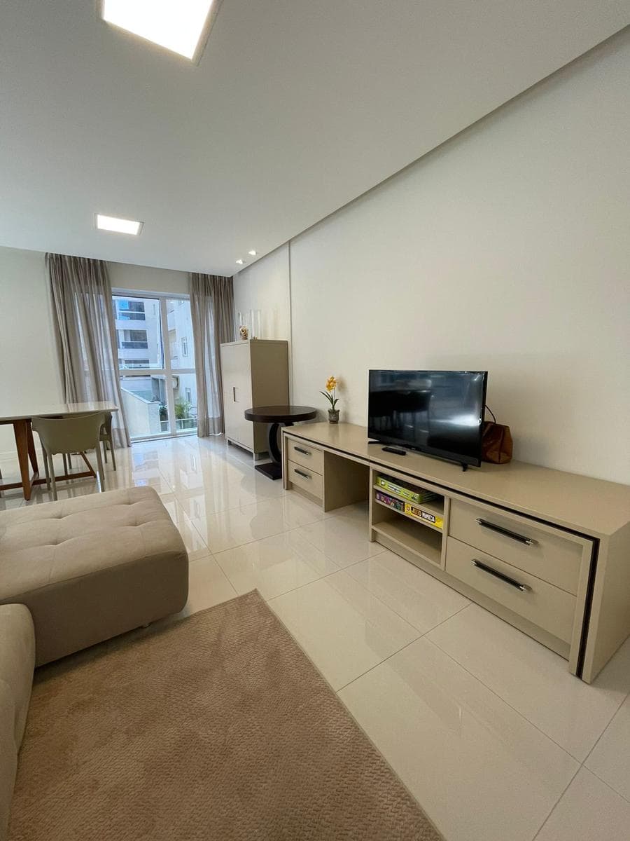 Apartamento à venda – Rua 315 • Meia Praia • Itapema