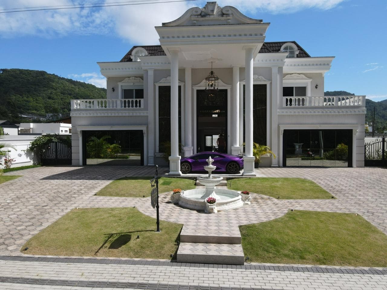 Casa à venda – Rua 708 • Casa Branca • Itapema