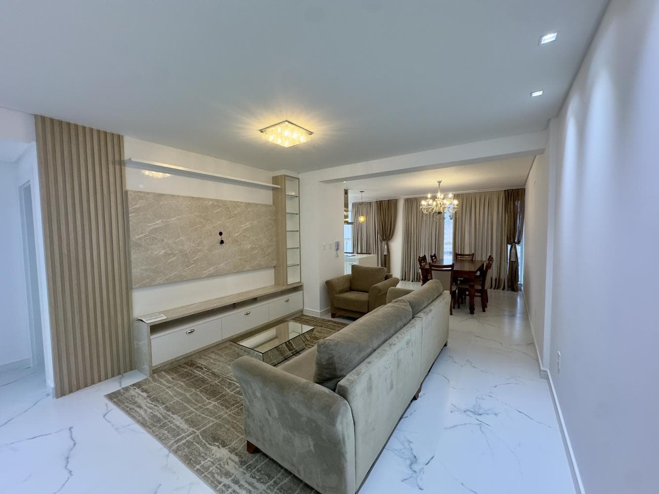 Apartamento à venda – Rua 242 • Meia Praia • Itapema