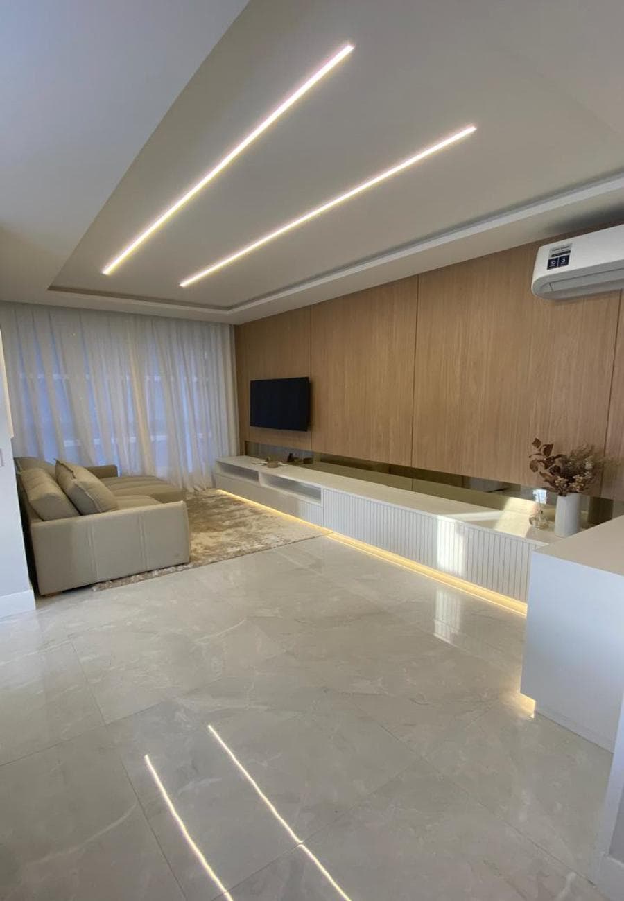 Apartamento à venda – Rua 252 • Meia Praia • Itapema