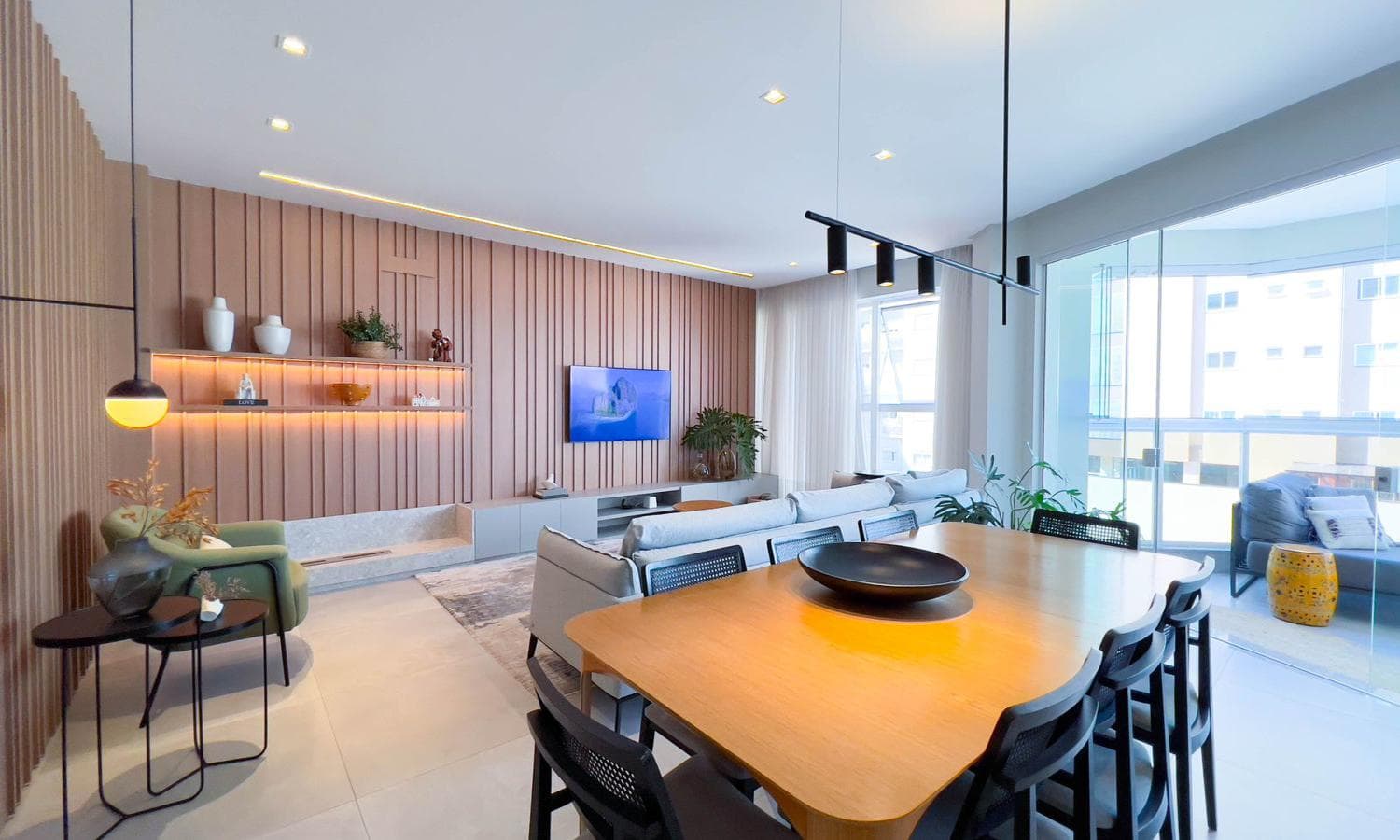 Apartamento à venda – Rua 220 • Meia Praia • Itapema