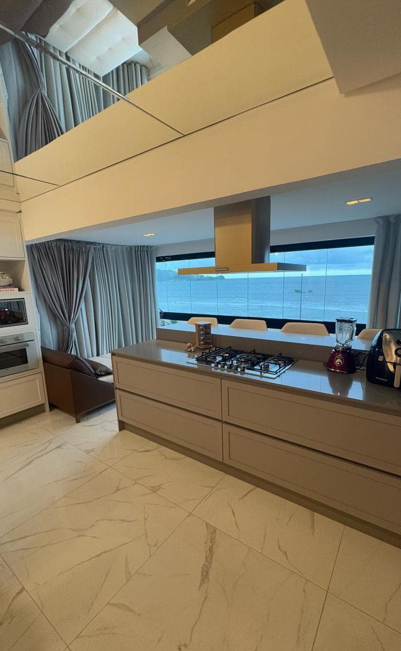 Apartamento à venda – Rua 153 A • Centro • Itapema