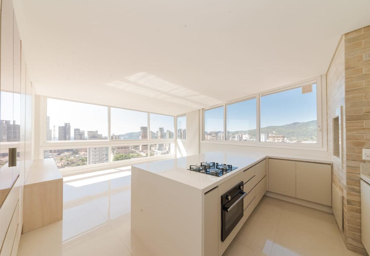 Apartamento à venda – Felix Walendowsky • Perequê • Porto Belo