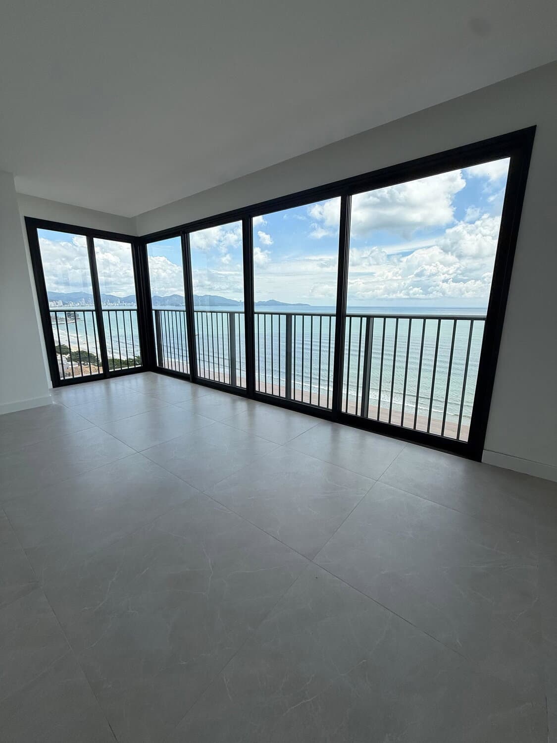 Apartamento à venda – Onésio Cadore • Perequê • Porto Belo