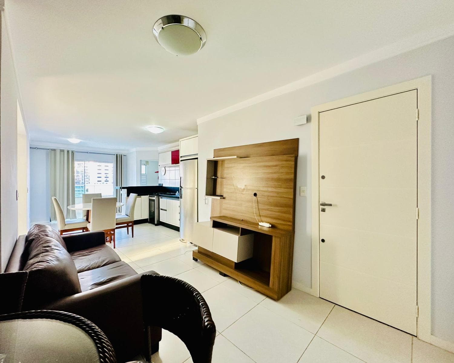 Apartamento à venda – Canoinhas  • Perequê • Porto Belo