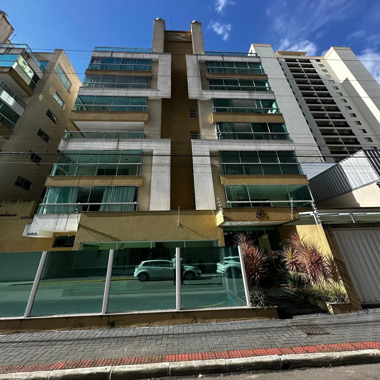 Apartamento à venda – Rua 276 • Meia Praia • Itapema