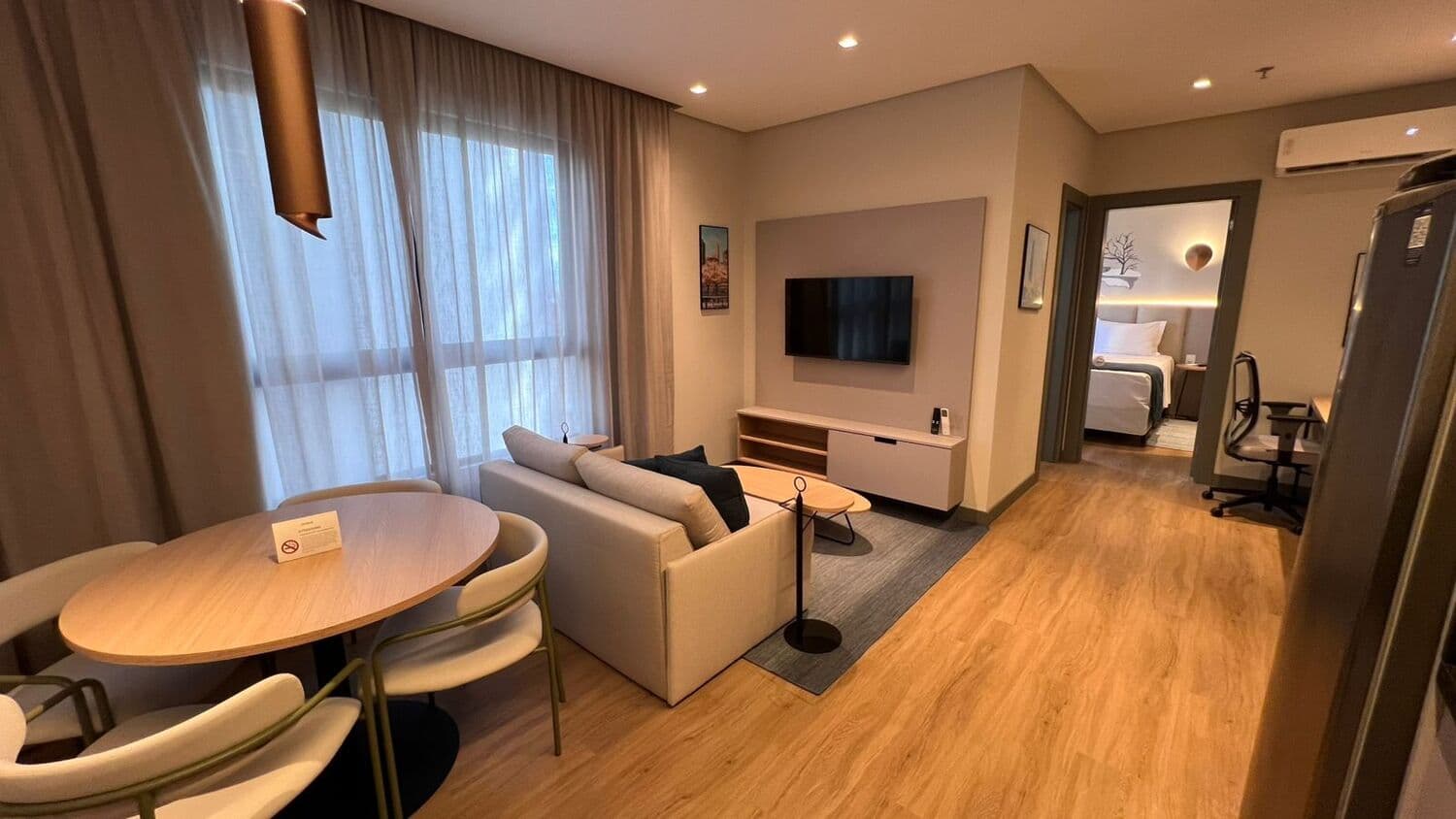 Apartamento à venda – Rua 321 • Meia Praia • Itapema