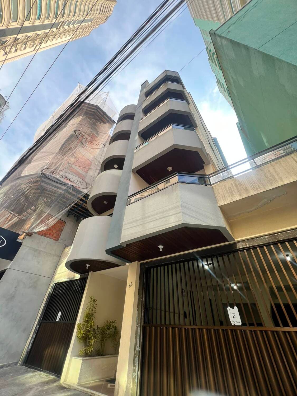 Apartamento à venda – Rua 303 • Meia Praia • Itapema