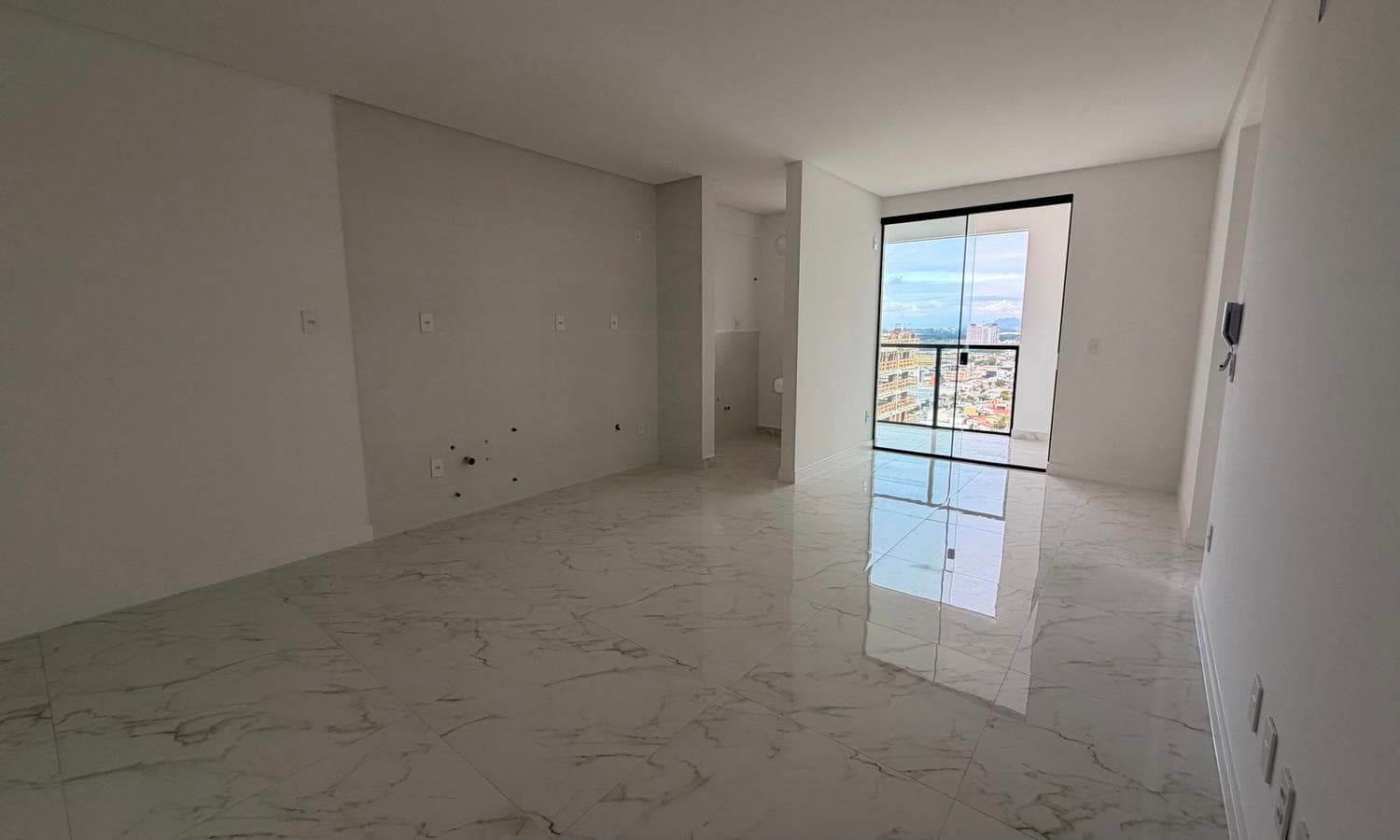 Apartamento à venda – Virgínia Ledra Cavilha • Perequê • Porto Belo