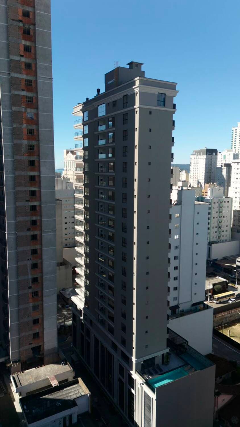 Apartamento à venda – Rua 290 • Meia Praia • Itapema
