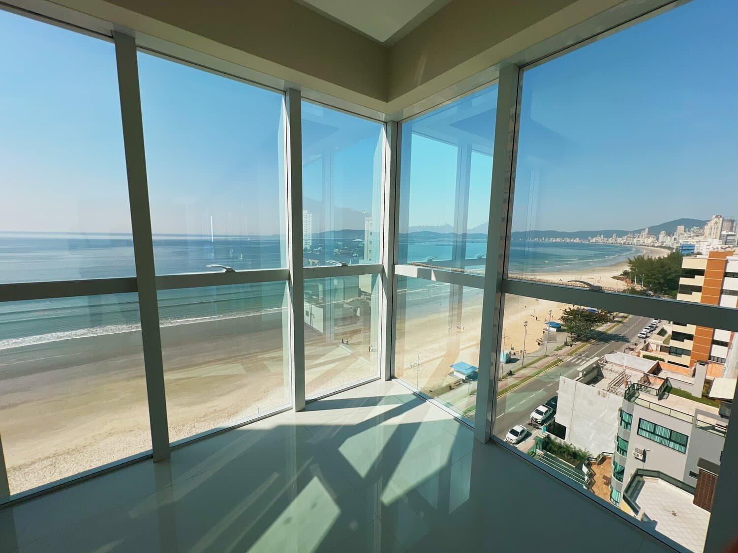 Apartamento à venda – Rua 165 • Centro • Itapema