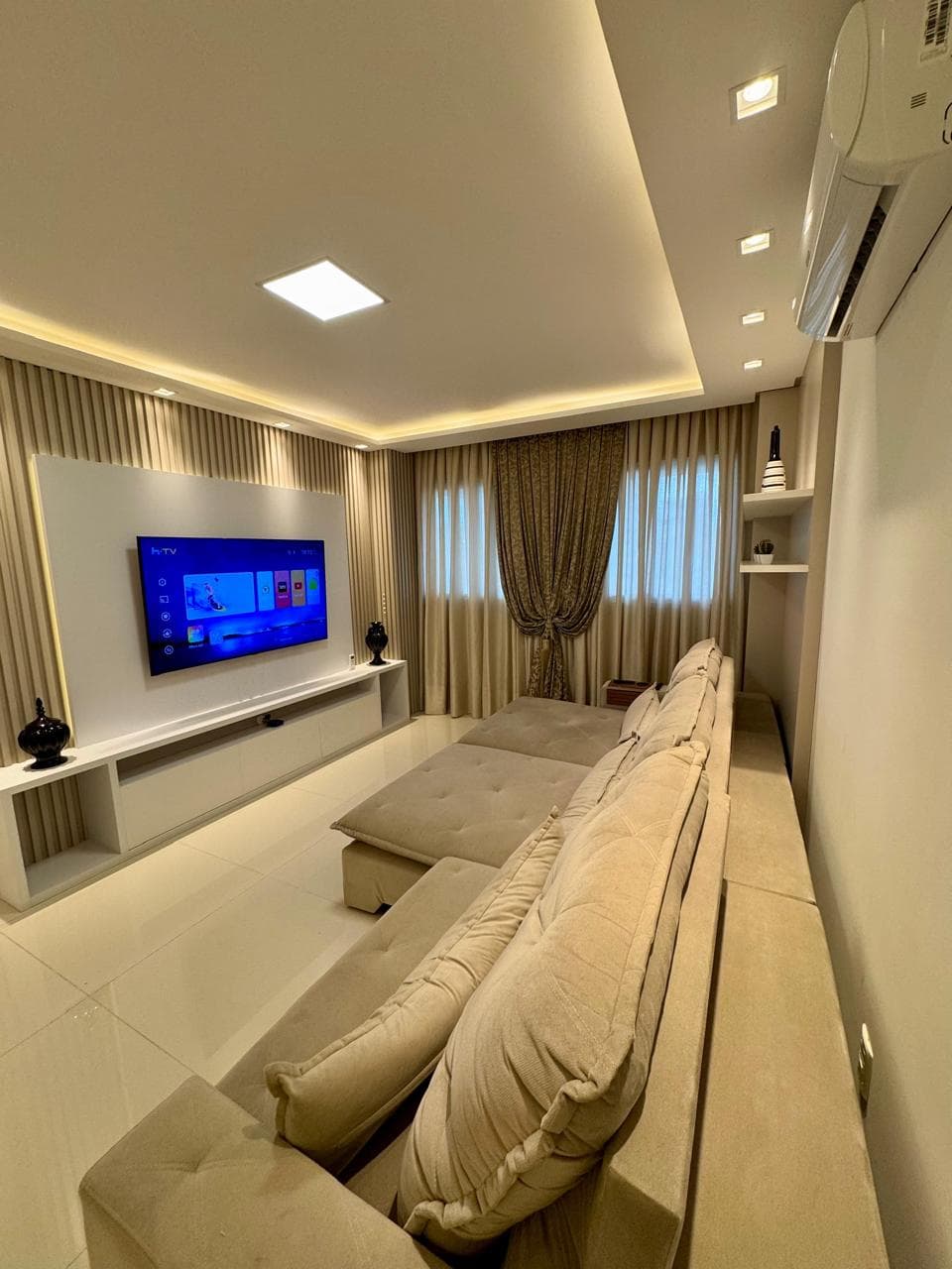 Apartamento à venda – Rua 272 • Meia Praia • Itapema