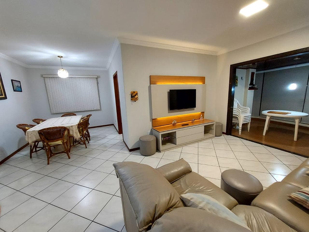 Apartamento à venda – Rua 218 • Meia Praia • Itapema