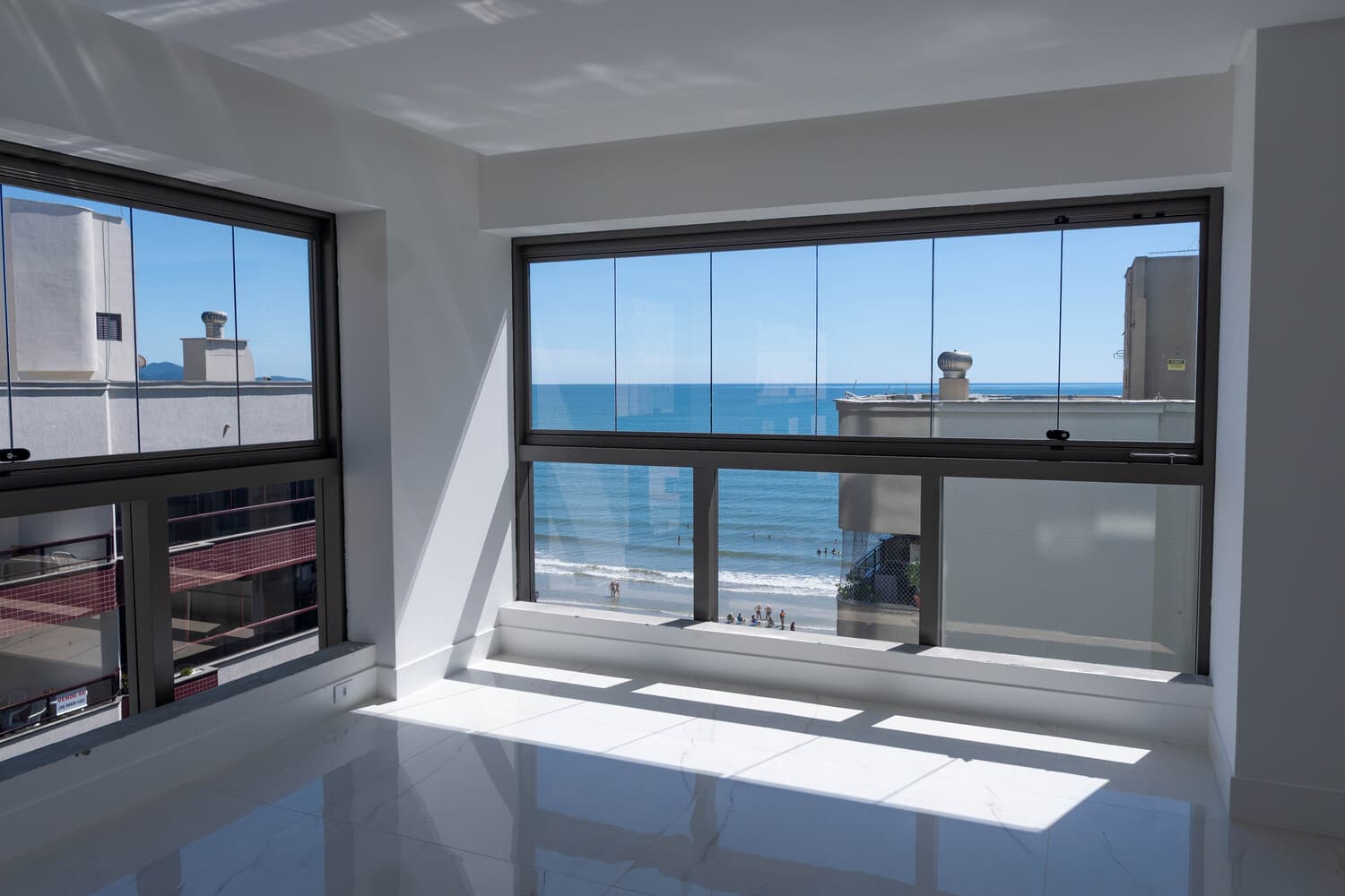 Apartamento à venda – Rua 301 • Meia Praia • Itapema