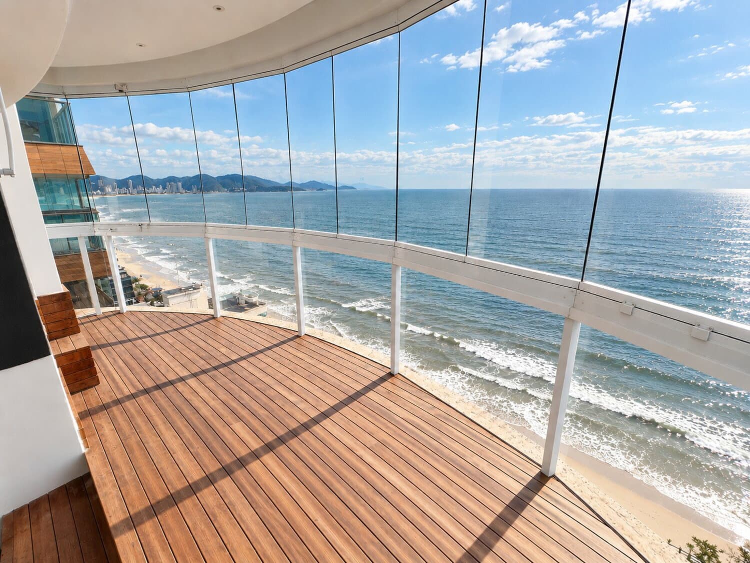 Apartamento à venda – Rua 293 • Meia Praia • Itapema