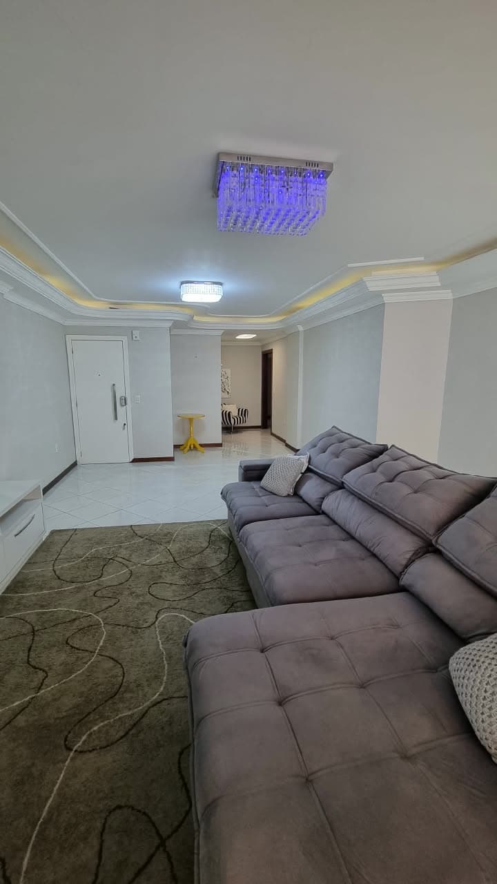Apartamento à venda – Rua 252 • Meia Praia • Itapema