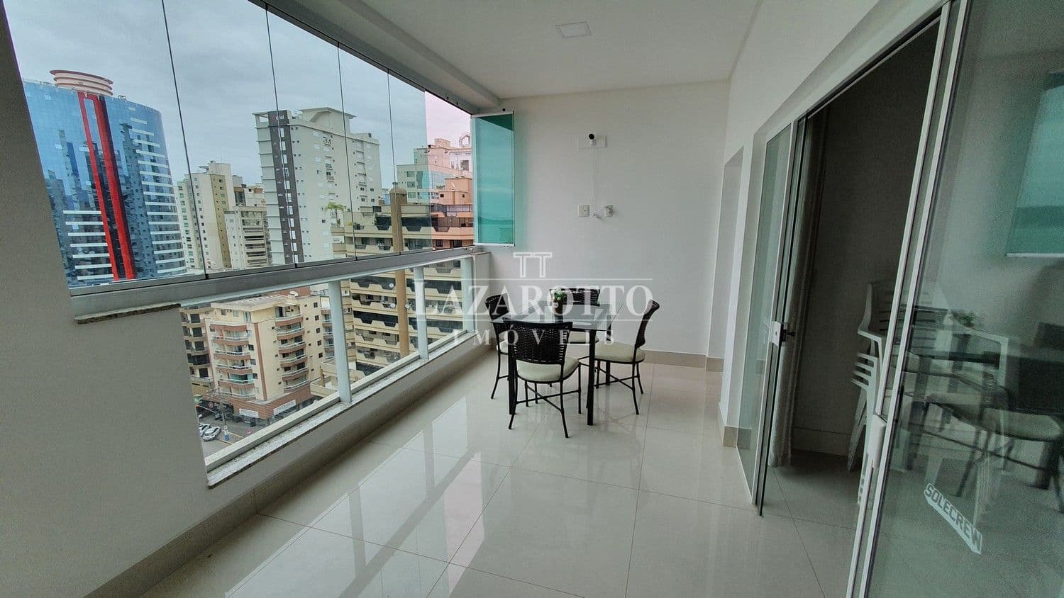 Apartamento à venda – Rua 241 • Meia Praia • Itapema