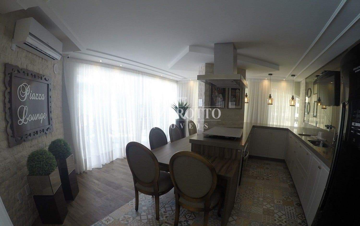 Apartamento à venda – Rua 298 • Meia Praia • Itapema