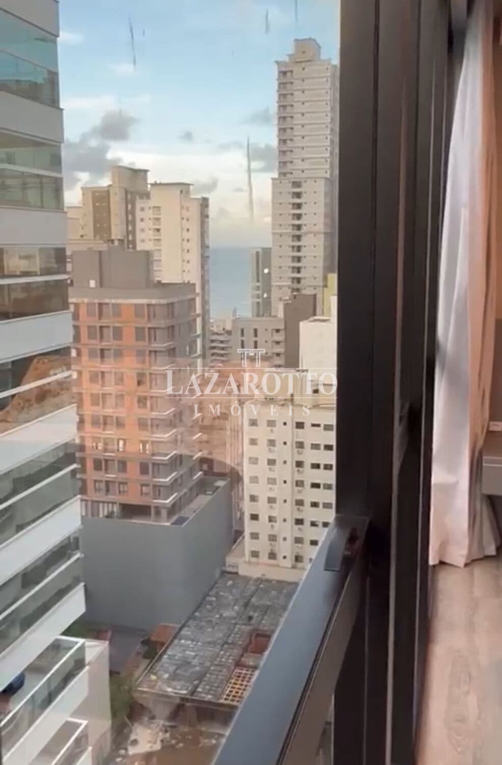 Apartamento à venda – Rua 238 • Meia Praia • Itapema