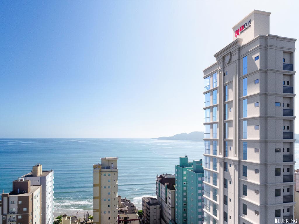 Apartamento à venda – Rua 301 • Meia Praia • Itapema