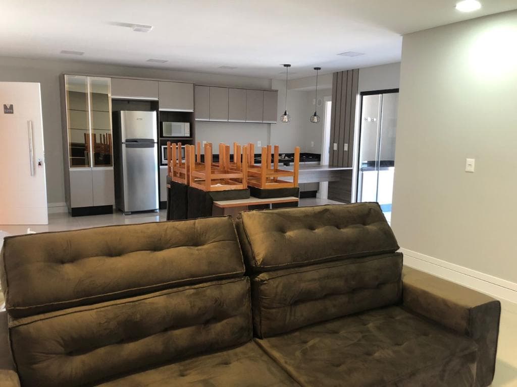 Apartamento à venda – Rua 254 • Meia Praia • Itapema