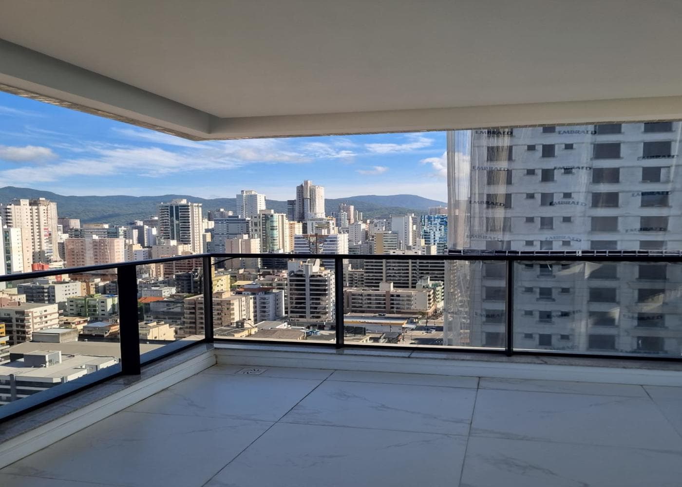 Apartamento à venda – Rua 269 • Meia Praia • Itapema