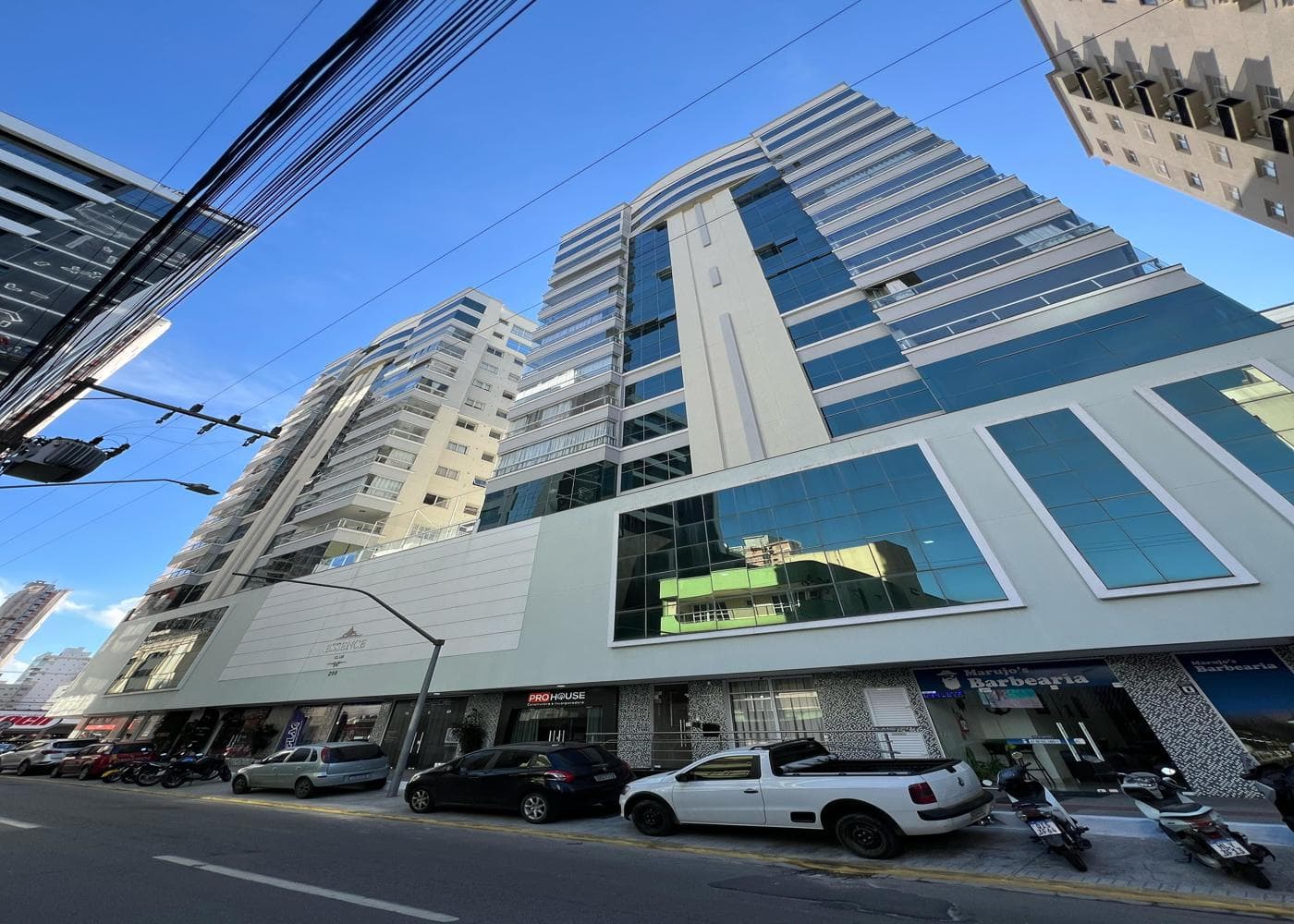 Apartamento à venda – Rua 306 • Meia Praia • Itapema