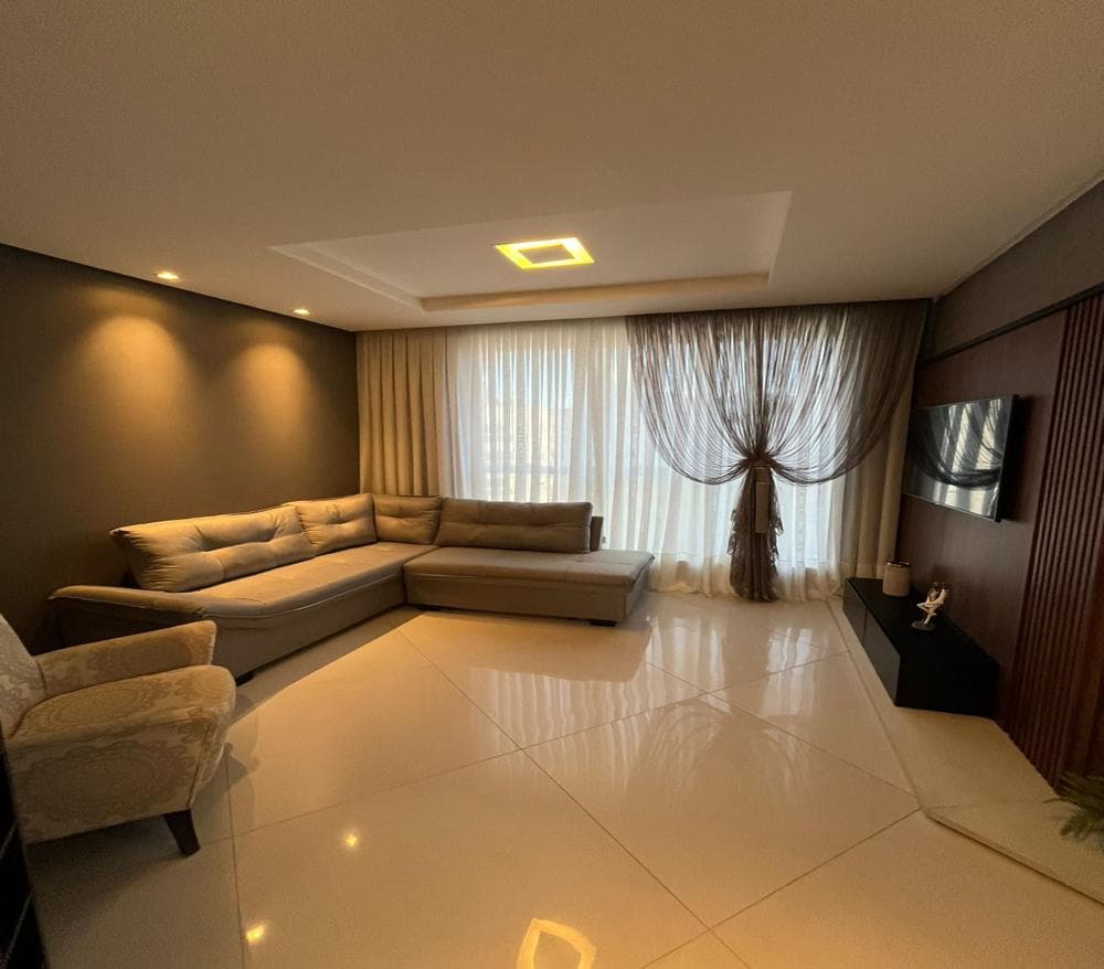 Apartamento à venda – Rua 252 • Meia Praia • Itapema