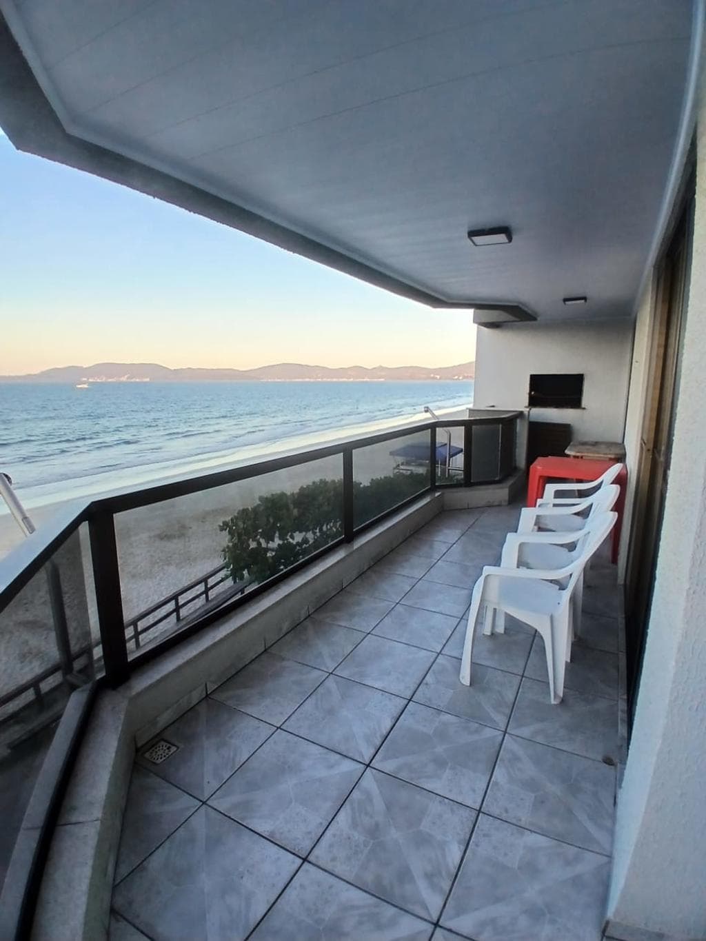 Apartamento à venda – Rua 277 • Meia Praia • Itapema