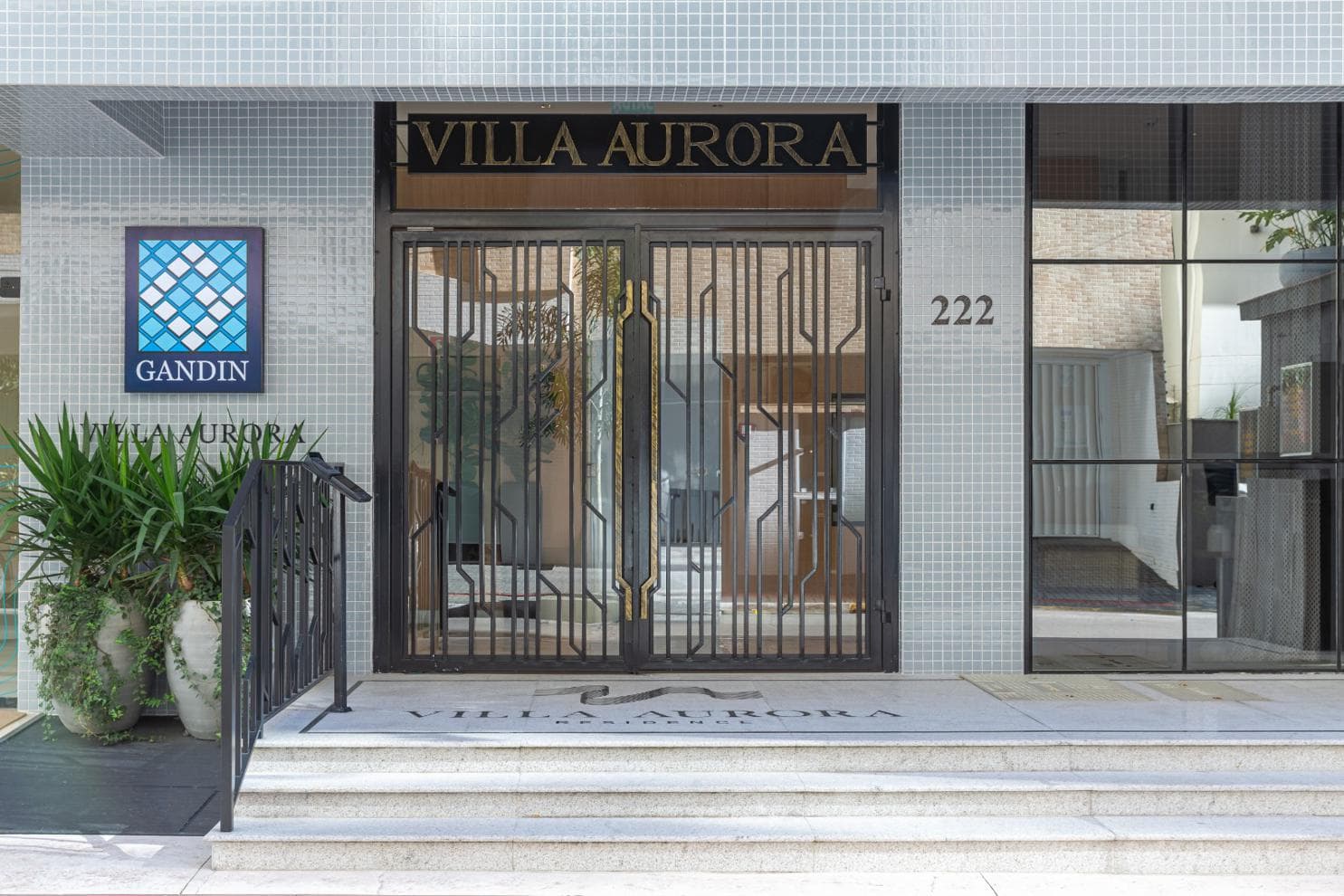 Apartamento à venda – Rua 290 • Meia Praia • Itapema