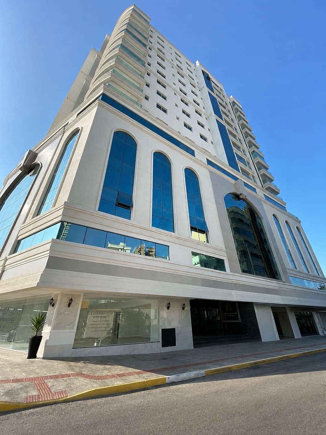 Apartamento à venda – Rua 143 • Centro • Itapema