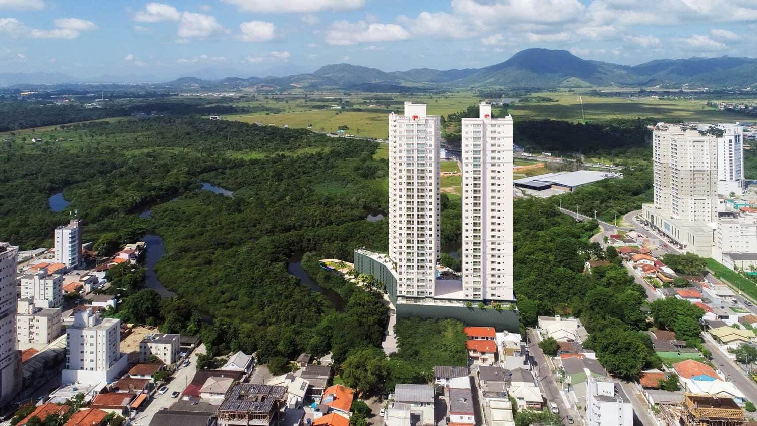 Apartamento à venda – Rua 268 • Meia Praia • Itapema