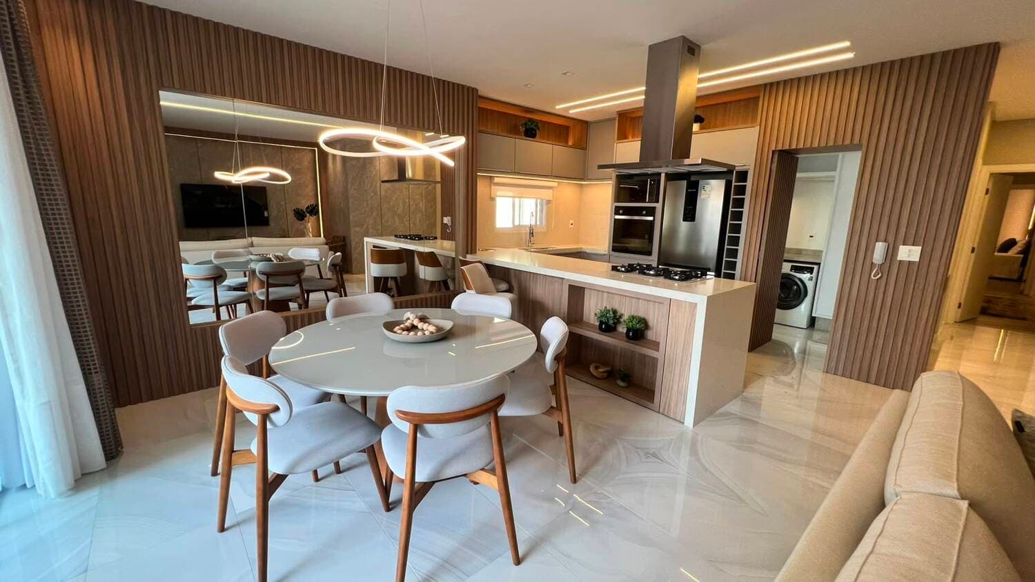 Apartamento à venda – Rua 303 • Meia Praia • Itapema