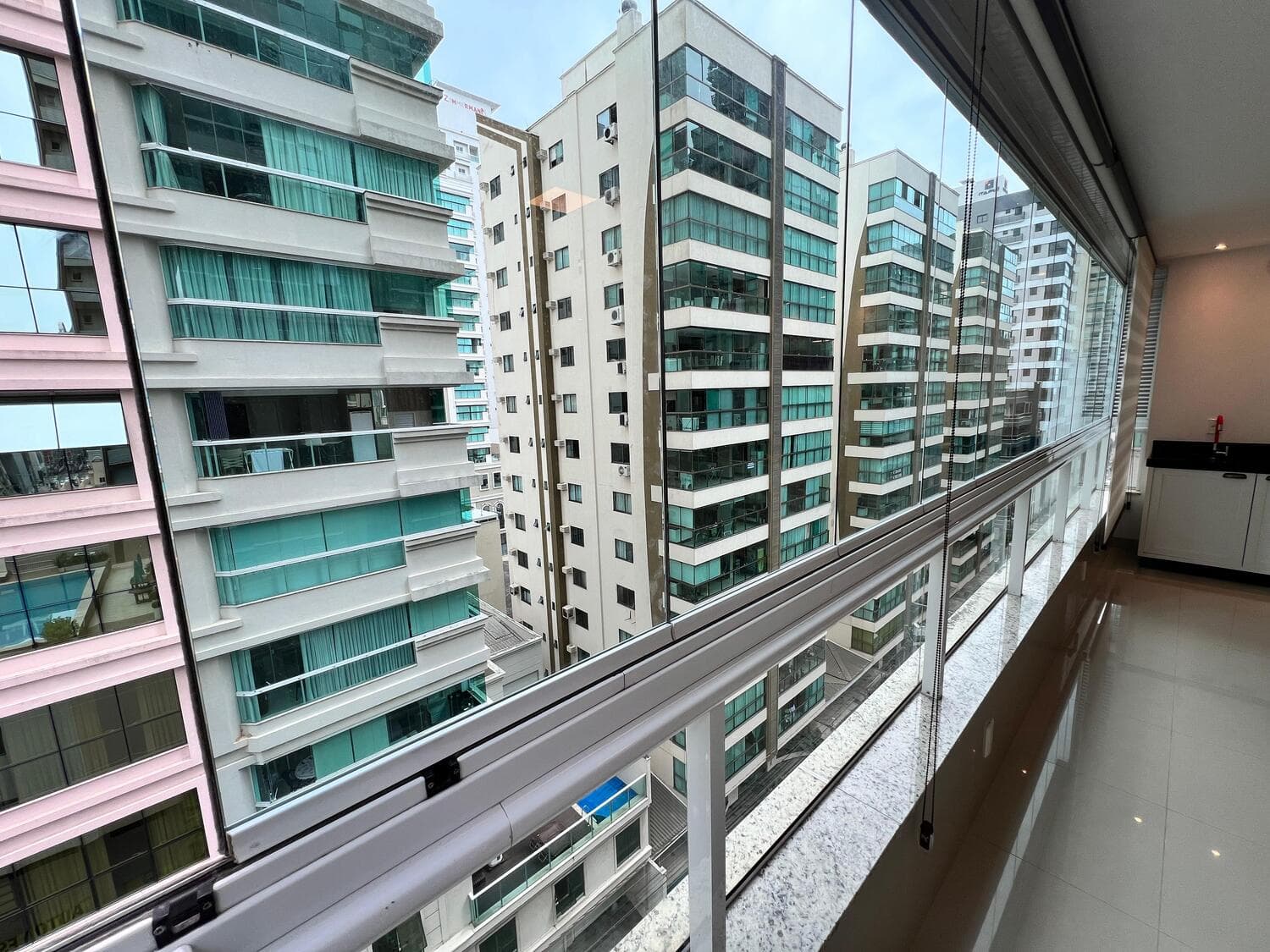 Apartamento à venda – Rua 236 • Meia Praia • Itapema
